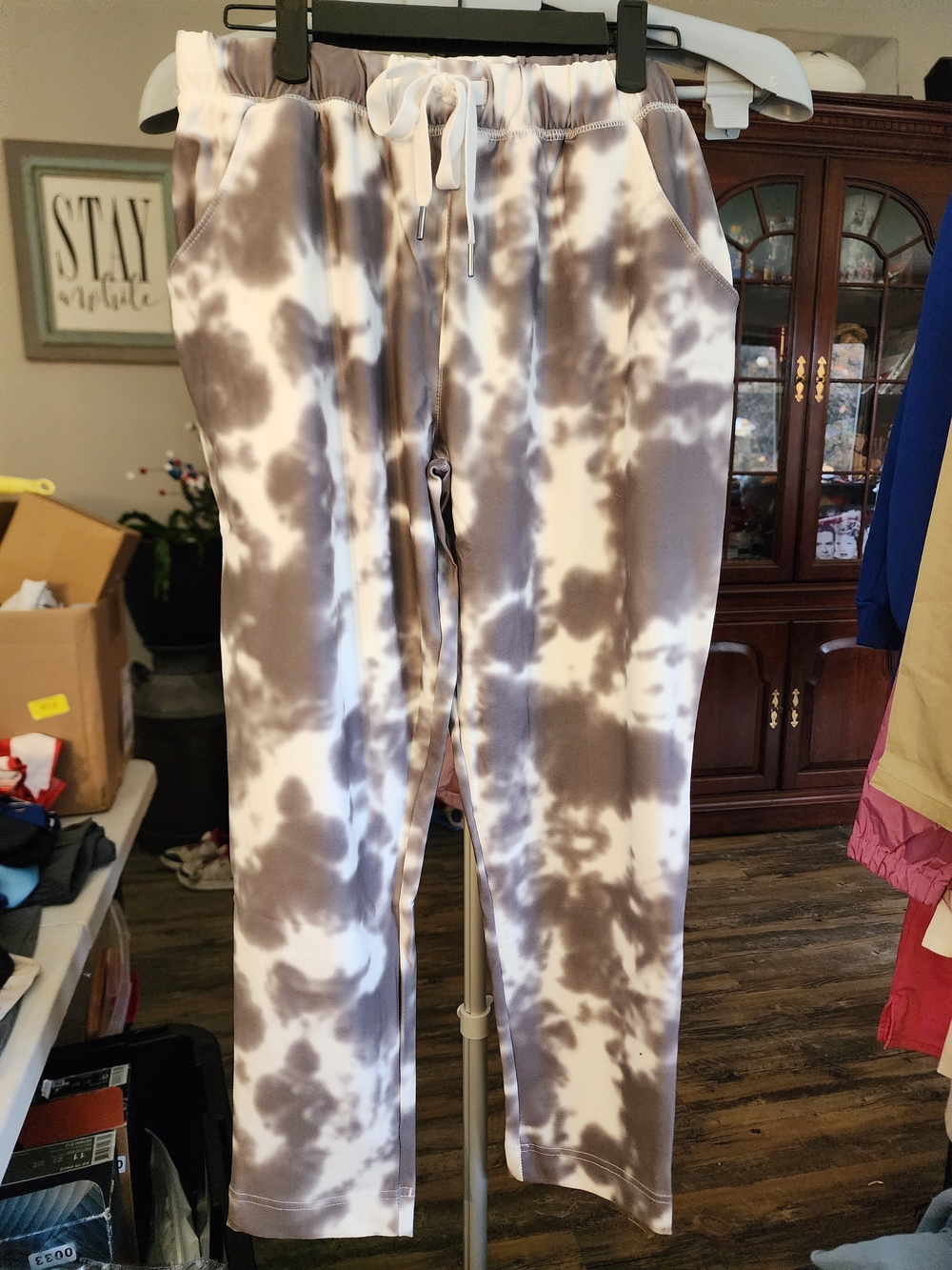 Women's Tie-Dye Drawstring Joggers - Brown & White